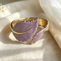 Nouveau Bracelet Femme Haut de Gamme en Cloisonné Feuille, Style Européen et Américain, Luxe Léger et Polyvalent
