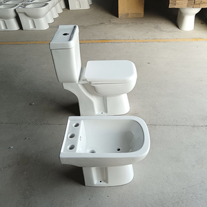 Conjunto de Inodoro y Bidé de Cerámica con 3 Orificios para Baño, Argentina - Product Image 3