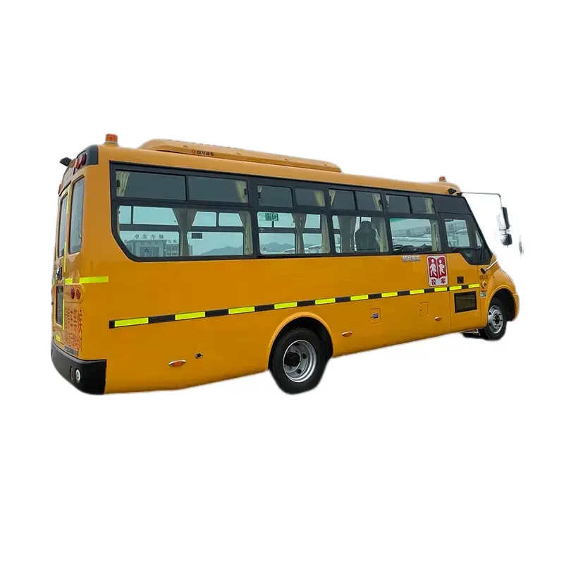 Rekabetçi fiyat 20 ila 32 koltuk LHD deplasman sarı okul otobüsü dizel motor okul otobüsü çocuklar için