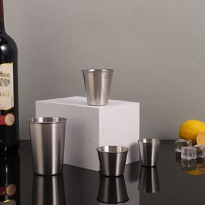 Fabrication <span class=keywords><strong>de</strong></span> tasses à vin en acier inoxydable avec logo personnalisé 12oz Tumbler Pint Cup Mugs - Product Image 1