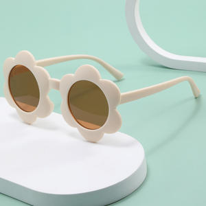 2025 <span class=keywords><strong>Boho</strong></span> Matt Kids <span class=keywords><strong>Gafas</strong></span> de <span class=keywords><strong>sol</strong></span> Shades Vintage Retro Kids <span class=keywords><strong>Gafas</strong></span> de <span class=keywords><strong>sol</strong></span> Daisy Flower Shaped Baby Girls <span class=keywords><strong>Gafas</strong></span> de <span class=keywords><strong>sol</strong></span> - Product Image 2