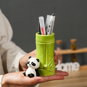 Porte-stylo en céramique en forme de panda, organisateur de bureau en bambou pour le bureau ou l'école - Product Image 4