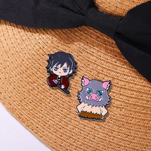 Lencana Bros Pin Kerah Desainer Jepang YINI untuk Wanita, Produk Baru Mewah, Logo Logam Custom, Nama Emas, Enamel - Product Image 3