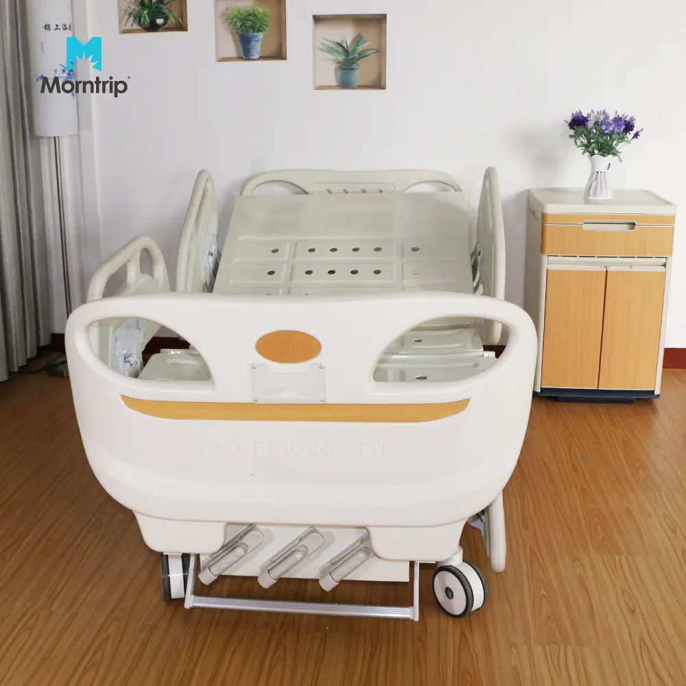 患者の回復3機能小児子供成人電気病院家具Centrolブレーキ付き健康診断ベッド