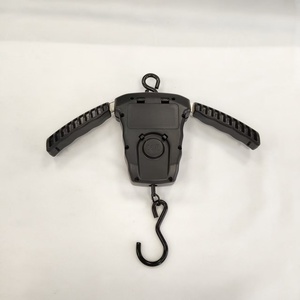 Nouvelle <span class=keywords><strong>balance</strong></span> de pêche étanche 50kg <span class=keywords><strong>balance</strong></span> suspendue électronique robuste avec grand écran LCD et crochet pliable - Product Image 4