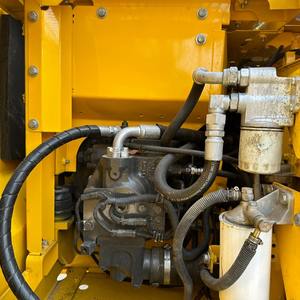 Excavatrice d'occasion KOMATSU PC130-7 originale avec l'opération stable bas prix sur le roulement de pompe à engrenages de moteur de composants de noyau - Product Image 6