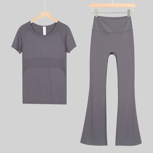 Women's Breathable Gym Fitness Sets 2-Piece Yoga Top and <b>Leggings</b> Solid <b>Pattern</b> Workout Wear Plus Size Available - Product Image 3
