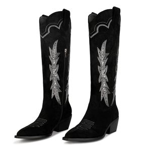 <span class=keywords><strong>Stivali</strong></span> da Cowboy <span class=keywords><strong>Neri</strong></span> in <span class=keywords><strong>Camoscio</strong></span> da Donna WETKISS con Tacco Basso, Cuciture Western, Strass e Gambale Largo al Ginocchio - Vendita all'Ingrosso - Product Image 5