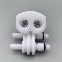 Cyclisme thermique 3/8 "Raccord barbelé à double port en plastique à double flux Deux lignes Valved Male Insert Quick Disconnect CPC Coupling