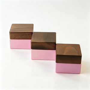 <span class=keywords><strong>Pot</strong></span> à crème pour le visage en verre carré violet rose personnalisable avec couvercle en bois de noyer et <span class=keywords><strong>bambou</strong></span>, impression de logo, conteneur cosmétique en gros pour usine - Product Image 6