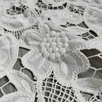 Tissu en coton brodé en dentelle de fleur de lotus tissé 328 GSM, en soie de lait creuse, pour robes de mariée et accessoires vestimentaires pour filles