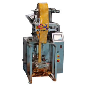 Máquina automática para envasar agua de coco en bolsas tipo almohada con sellado posterior - Product Image 3