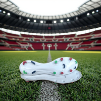 Semelles de chaussures de football en TPU légères, confortables, hautement élastiques, haute durabilité, résistantes à l'eau, antidérapantes, personnalisables, logo personnalisé