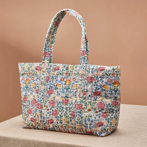 Женская стеганая сумка с цветочным принтом - Product Image 3