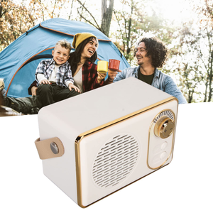 Mini haut-parleur Bluetooth rétro portable pour le camping et les cadeaux de fête - Product Image 3