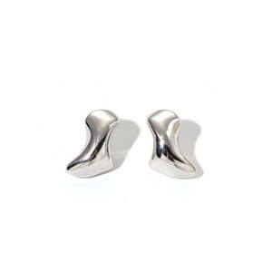 Boucles d'oreilles clous en acier inoxydable 316L plaqué or PVD, durables et résistantes, bijoux de mode - Product Image 1