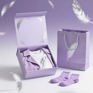 Créez votre propre marque de chaussettes de luxe en carton rigide, t-shirt, vêtements de mode, boîte en papier magnétique avec sac en papier - Product Image 4