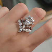 Ensemble de bagues en moissanite de 3 carats en forme de poire, design spécial en forme de V, argent sterling 925, empilable, luxe et unique, ensemble de mariage pour femmes