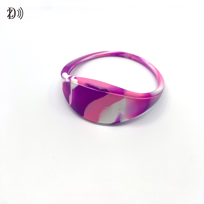 Adjustable Waterproof Custom QR Smart Silicone