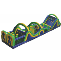 Parcours d'obstacles gonflable géant modulaire avec toboggan, thème jungle, structure de saut gonflable, Fun City pour la location commerciale et les événements.
