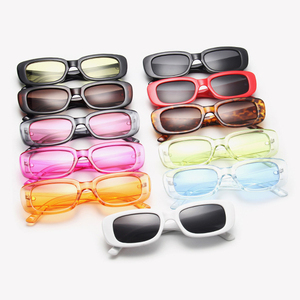 Gafas de sol rectangulares clásicas para mujer, anteojos de sol femeninos de color azul, rosa y verde, con UV400 - Product Image 4