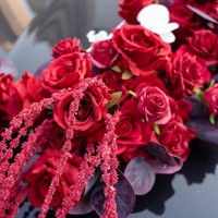 Décoration de voiture de mariage personnalisée fleurs avant bienvenue disposition de l'équipe fleurs artificielles fleurs de voiture finies avec ventouses