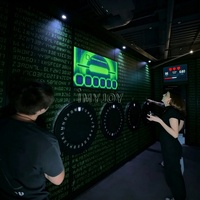 Système de jeu interactif de déchiffrage de codes et de quiz, avec disque de chiffres rotatif, pour salle d'évasion en intérieur de parc d'attractions