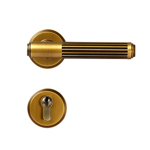 Maniglia per <span class=keywords><strong>porta</strong></span> in ottone moderna per camera da letto, set di serrature di lusso di alta qualità con chiavi per appartamento, ufficio, serrature per porte in legno. - Product Image 1