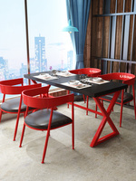 Ensemble de chaises et table à manger vintage de luxe en métal massif, style industriel moderne, pour salon, hôtel, café, bar, 1 table, 4 chaises