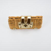 Pochette vintage bohème en rotin tressé avec garniture en cuir doré, accessoire de mode printemps-été, doublure en coton, fermeture à bouton