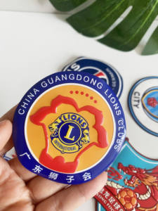 Soldes de liquidation : Patchs en chenille écologiques, tendance en matière de recherche pour la personnalisation de vêtements et de vestes - Product Image 3