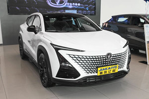 Nouveau Changan UNI-T SUV à direction à gauche 1.5T Turbo Automatique <span class=keywords><strong>7</strong></span> vitesses Euro VI Pneus R19 Essence/Liège Phares LED <span class=keywords><strong>Toit</strong></span> <span class=keywords><strong>ouvrant</strong></span> panoramique - Product Image 3