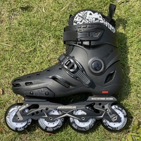 Patins à roulettes Jingying Stock Urban Freestyle Slalom Noir Blanc 4 roues à coque rigide pour adulte