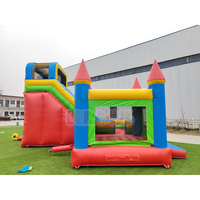 Château gonflable commercial pour adultes et enfants avec toboggan à vendre
