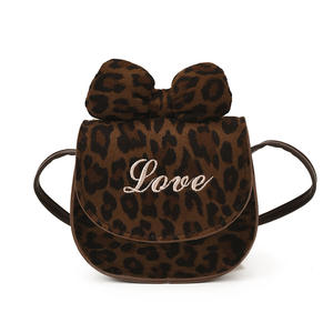 Çocuk Kız Sonbahar Kış Fiyonklu Omuz Çantası Şık Leopar Desenli Mini Bebek Çantası - Product Image 2