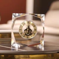 Horloge en cristal de luxe léger, horloge de salon, horloge de mode, décoration de bureau, décoration de véranda