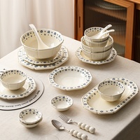 Offre Spéciale – Ensemble de vaisselle haut de gamme en céramique motif floral perlé rétro, bleu cerisier (bols à riz et assiettes)
