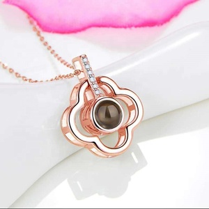 Fidanzata di san valentino collana dei monili delle donne regalo di <span class=keywords><strong>giorno</strong></span> della madre nascosta messaggio 100 lingue I love you collana dei monili - Product Image 2