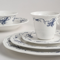 Service de table de luxe en grès, assiette creuse en céramique avec bordure dentelée, assiette à dîner en porcelaine avec décoration sous glaçure, idéal pour les banquets de mariage