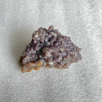 Spécimen minéral brut en préhnite naturelle, grappe d'agate de raisin violet brut pour la décoration, vente en gros