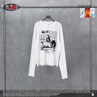 T-shirt unisexe à manches longues en coton et élasthanne, coupe ajustée, col rond, poignets côtelés avec passe-pouce, imprimé musical graphique vieilli