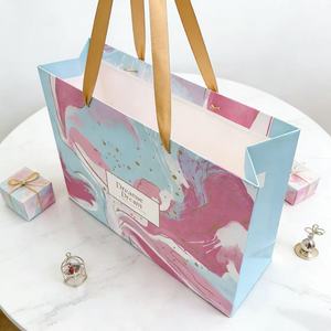 Bolsa de Seda Personalizada, Elegante, Duradera, Ecológica, Resistente a la Humedad, Reutilizable, Reciclada, con Revestimiento de Papel, Laminación Mate, de Lujo - Product Image 5