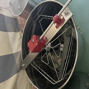 Extracteur De Miel Centrifugeuse à Miel 8 Cadres Extracteur De Miel Moteur Électrique Automatique - Product Image 5