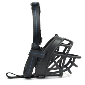 Bozal de lujo personalizado para perro tipo cesta |   Ajustable con hebillas de metal y nailon |   Protector Anti-Mordidas de Malla Transpirable |   En stock - Product Image 2