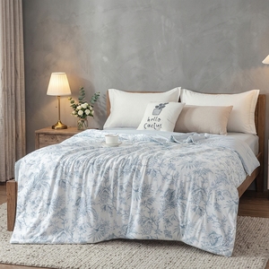 Edredón <span class=keywords><strong>de</strong></span> Verano con Estampado Moderno y Tacto Fresco, Edredón Transpirable <span class=keywords><strong>de</strong></span> Poliéster Agradable para la Piel, Ideal para Uso en Dormitorios con Clima Cálido - Product Image 1