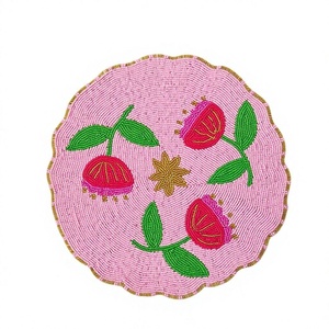 Ensemble de 2 sous-verres perlés faits à la main, sous-verres ronds classiques avec motifs turquoise et marron, accessoires de bar réutilisables - Product Image 1