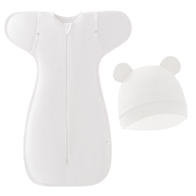 Blanc + Chapeau