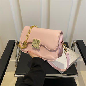 Nouveau sac à main en cuir PU pour femmes Sac à bandoulière unique carré ondulé pour femmes - Product Image 3