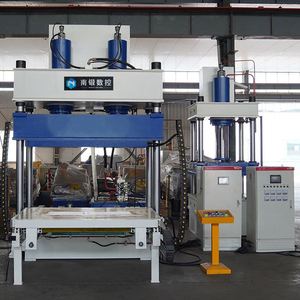Presse hydraulique à double cylindre et quatre colonnes de 315 tonnes pour le moulage par pressage à chaud de fibres de carbone - Product Image 4