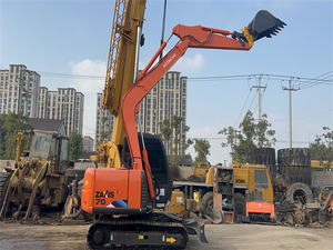 Vente flash : Excavatrice sur chenilles Hitachi ZX70, Excavatrice Hitachi ZX70 d'occasion - Product Image 4